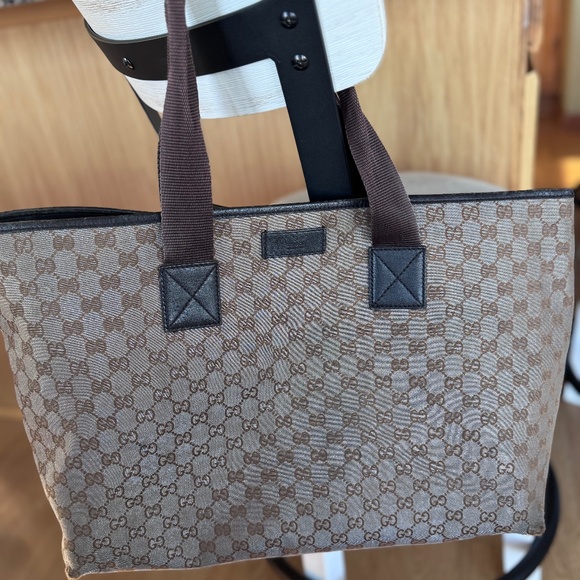 Gucci GG Canvas Large "Simmer" Tote Bag - Picture 3 of 16